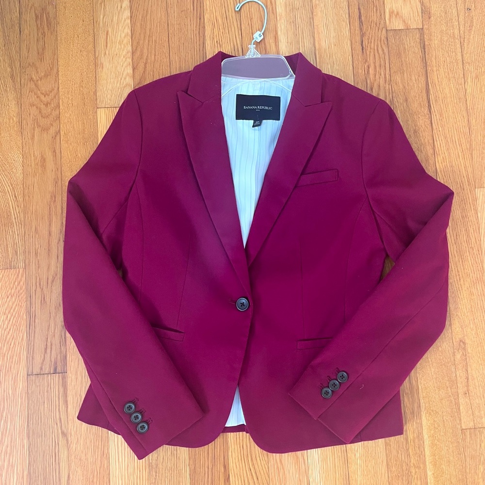 Banana Republic Burgundy Blazer - Size 0 Petite